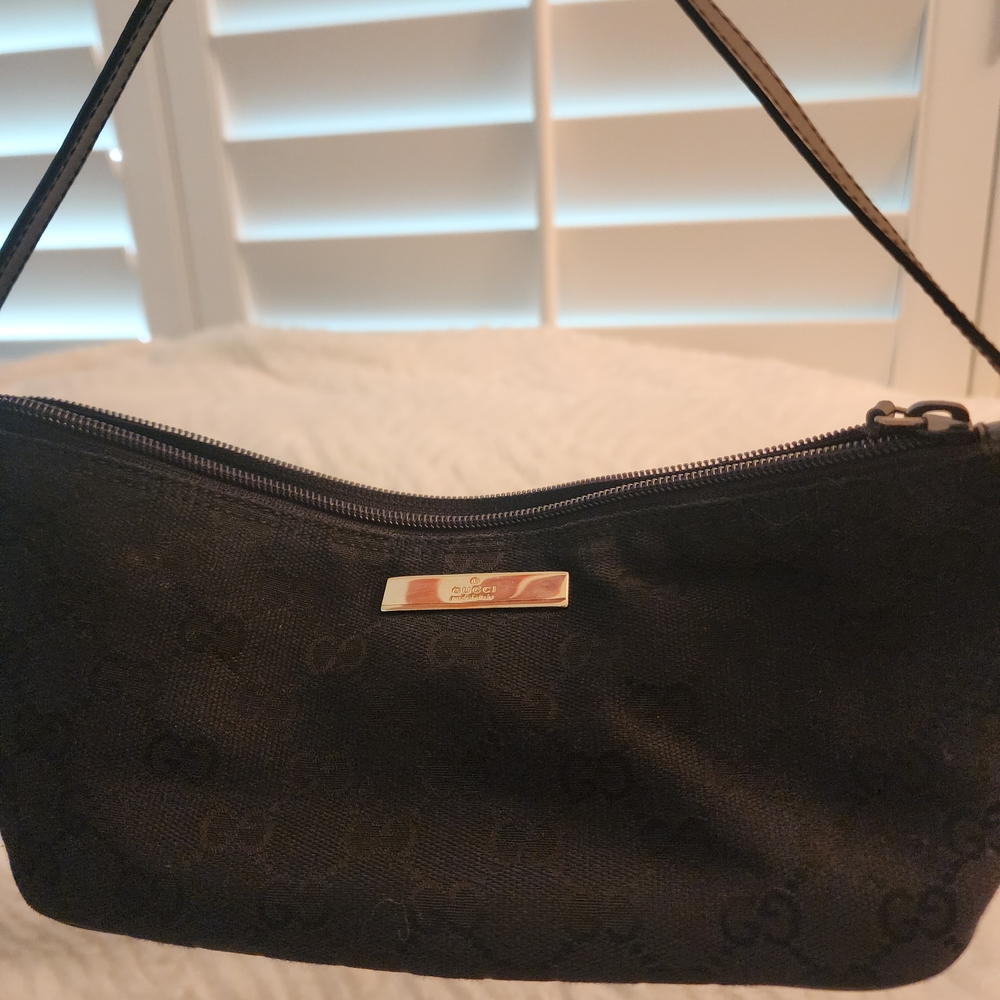 SOLD Authentic Gucci Black Women's Bag